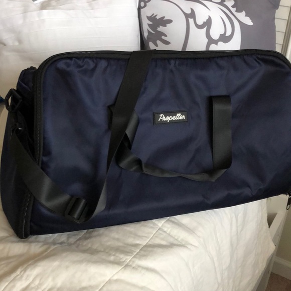 propeller garment duffel